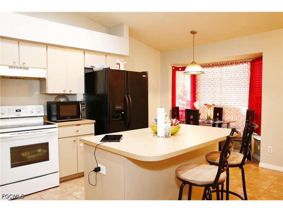631/633 SE Van Loon Terrace Cape Coral FL 33990 2026022627 image7