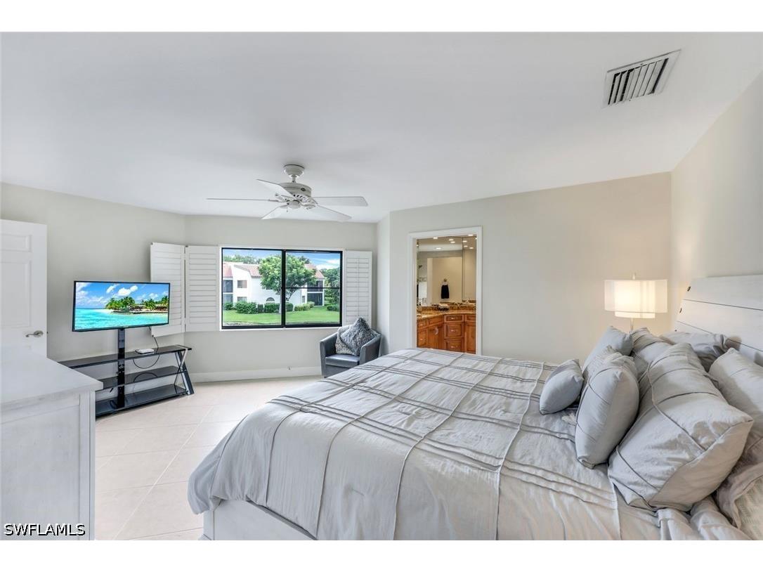 631 Beachwalk Circle #F204 Naples FL 34108 226015789 image11