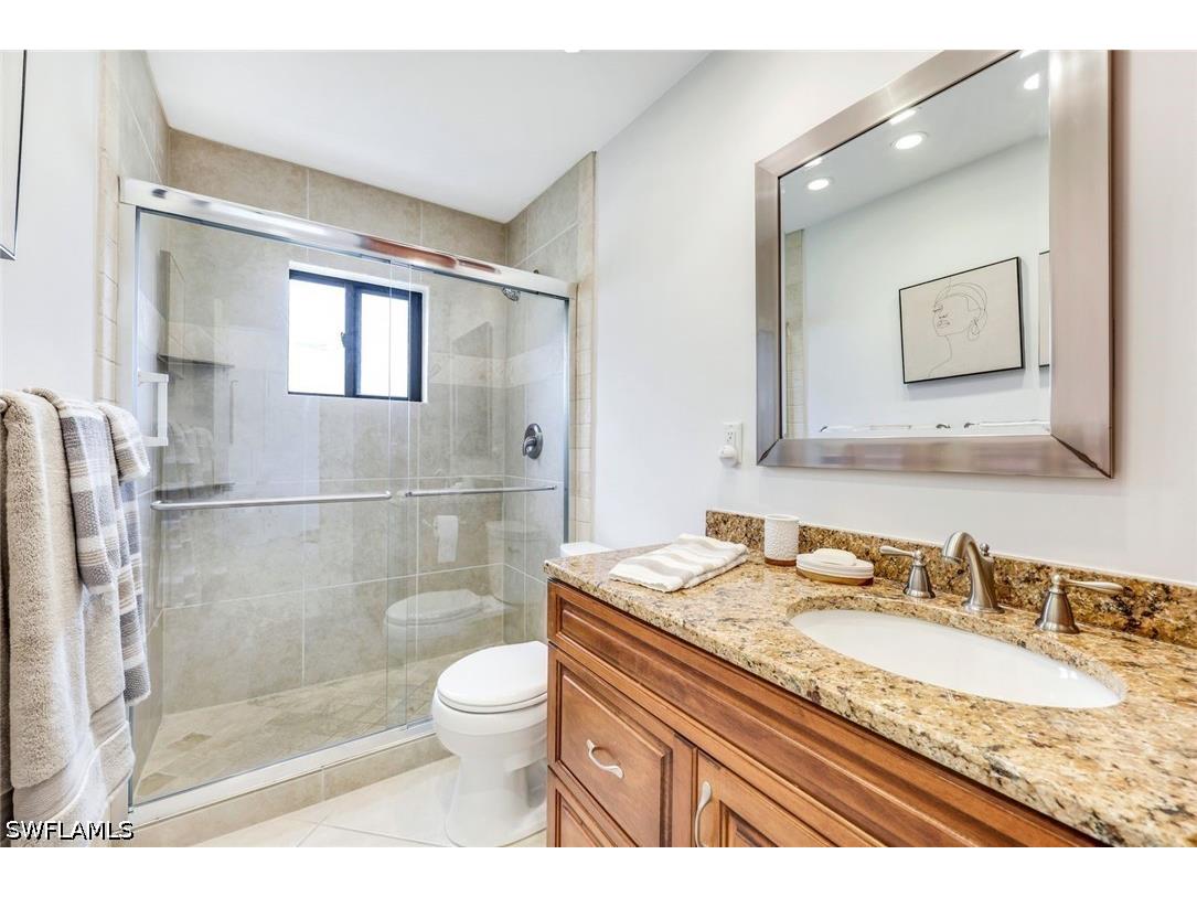 631 Beachwalk Circle #F204 Naples FL 34108 226015789 image15
