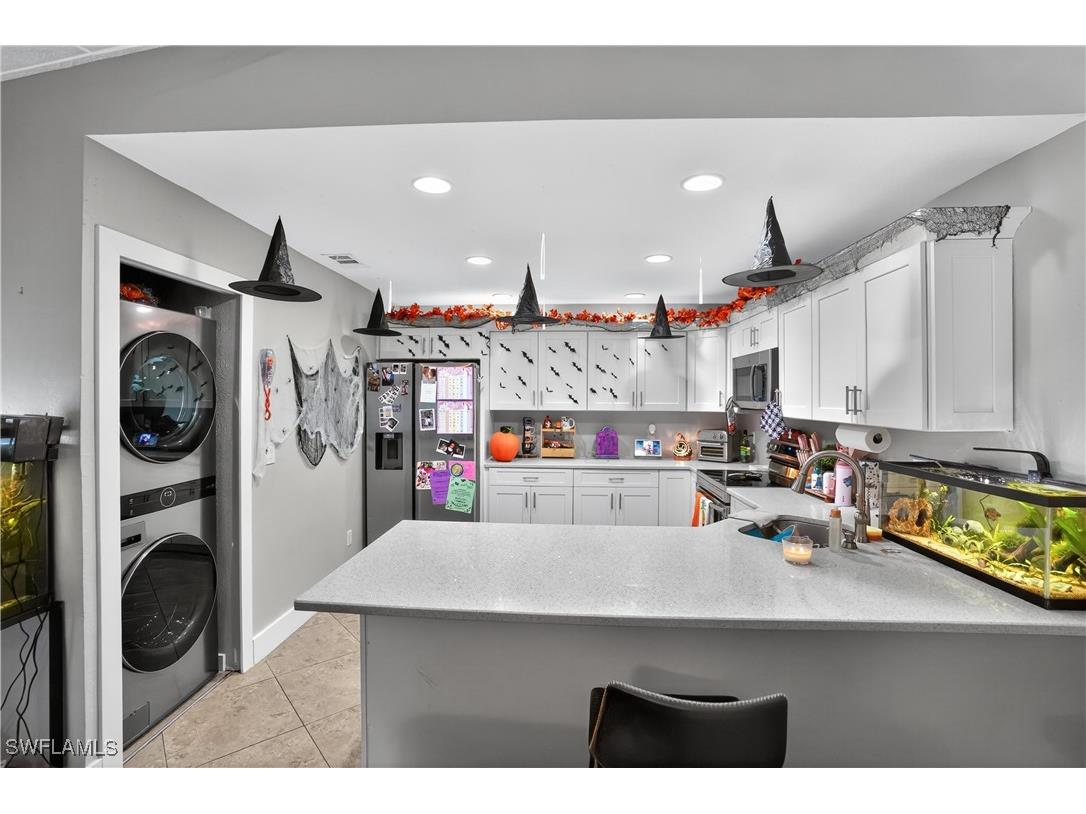 6310 Royal Woods Drive Fort Myers FL 33908 225076155 image4