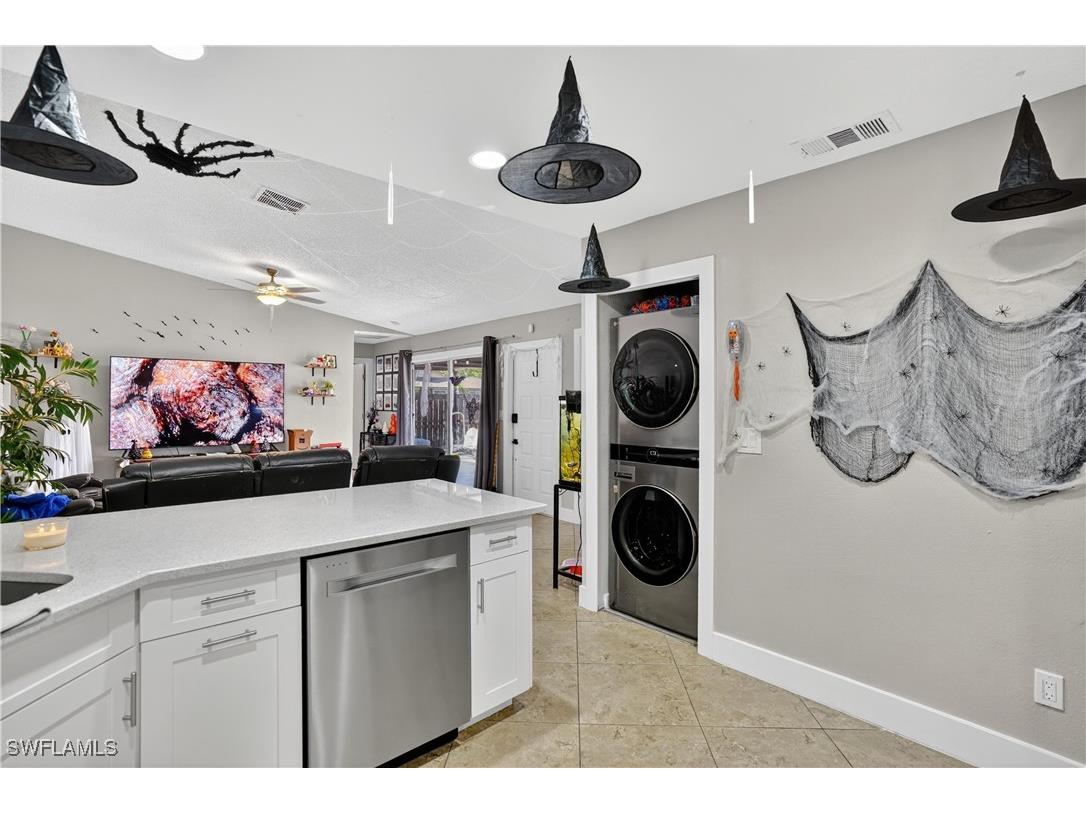 6310 Royal Woods Drive Fort Myers FL 33908 225076155 image7