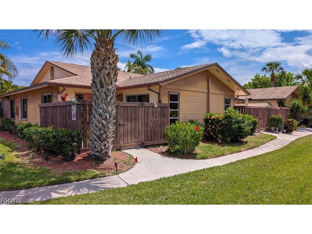 6315 Royal Woods Drive Fort Myers FL 33908 2026023719 image34