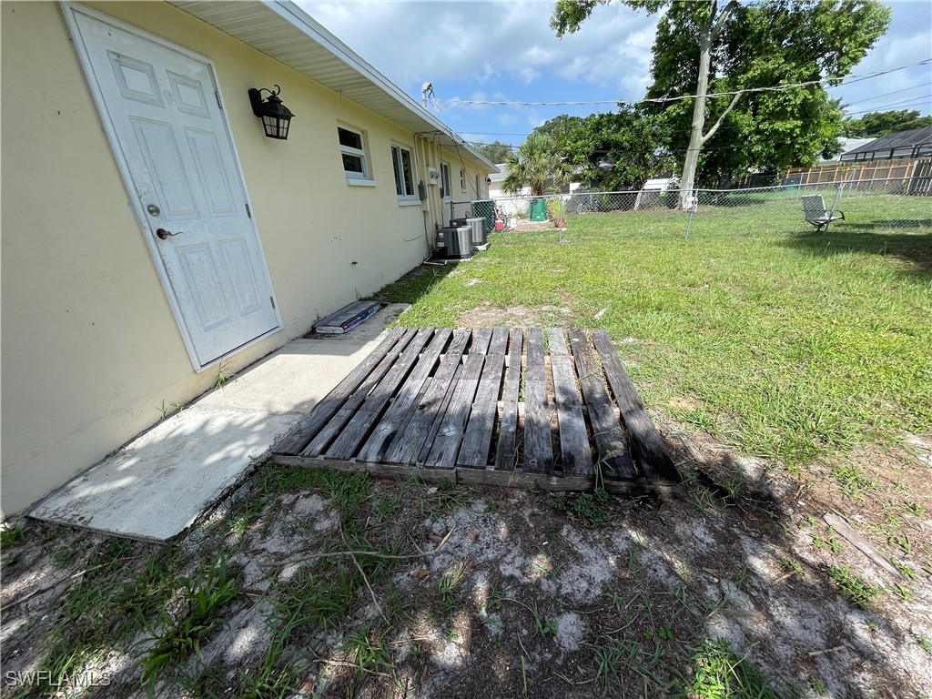 632 108th Avenue N Naples FL 34108 225065567 image9