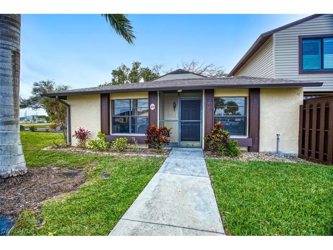 632 SE 12th Court #10 Cape Coral FL 33990 224007882 image1