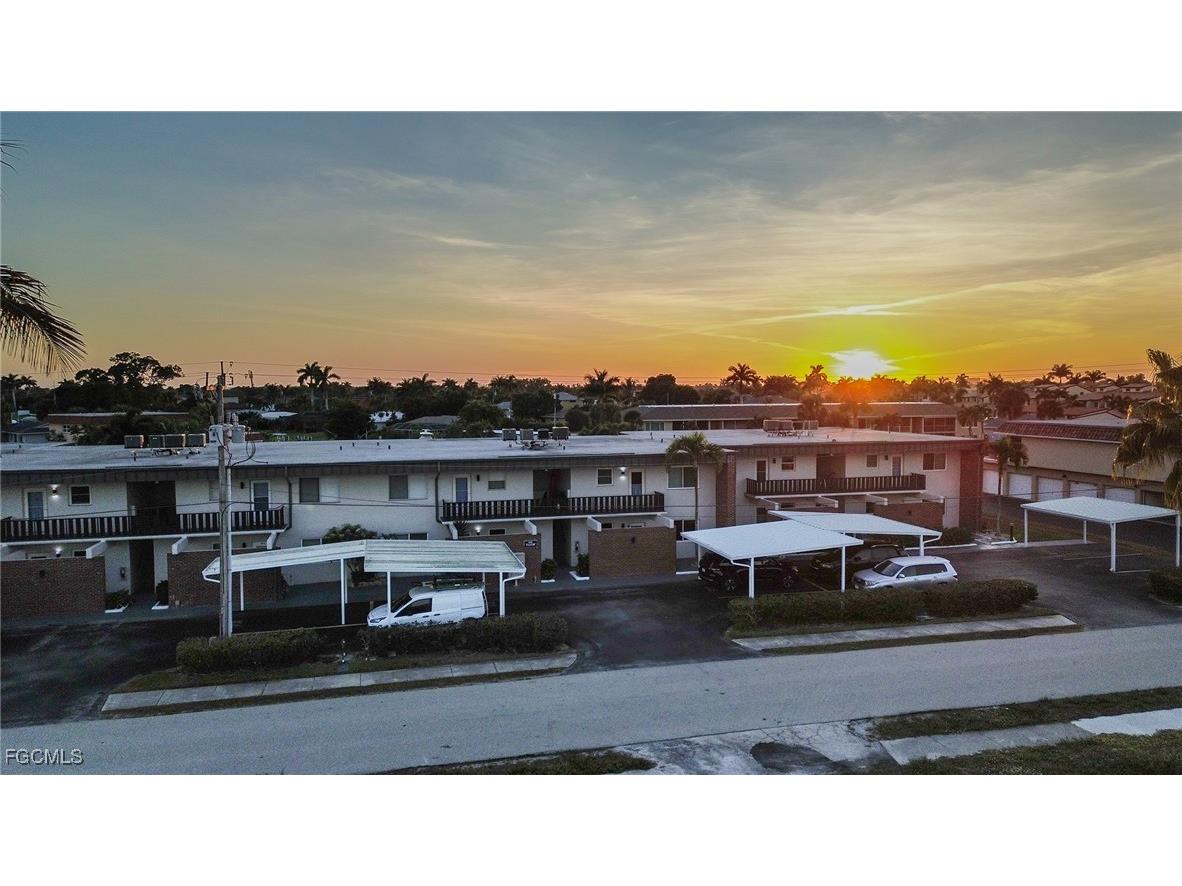 632 Victoria Drive #103 Cape Coral FL 33904 225049392 image1