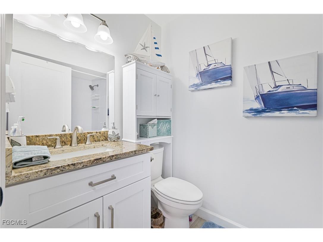 6320 Royal Woods Drive Fort Myers FL 33908 2025020881 image11