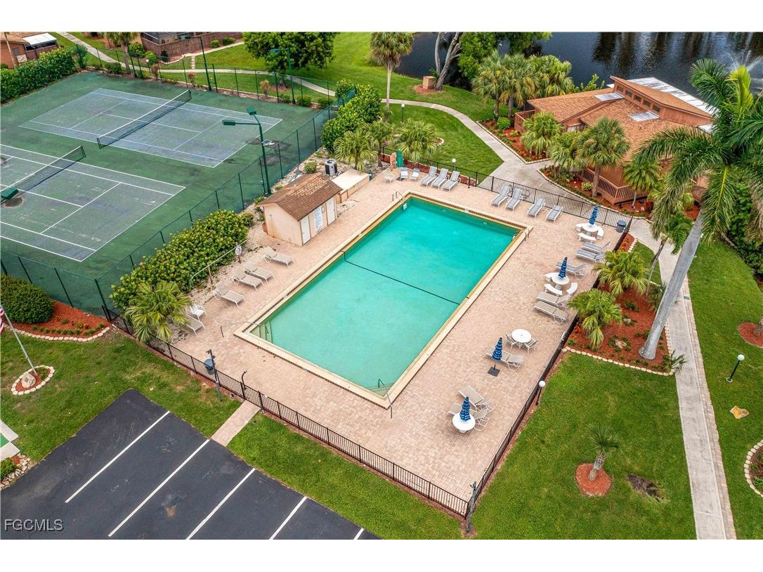 6320 Royal Woods Drive Fort Myers FL 33908 2025020881 image24