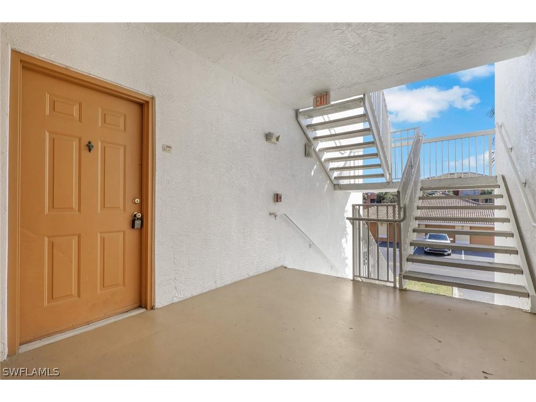 6321 Aragon Way #206 Fort Myers FL 33966 226000335 image25