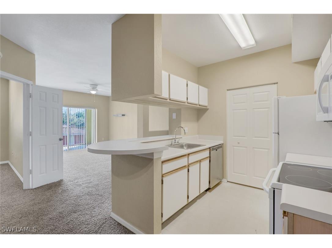6321 Aragon Way #206 Fort Myers FL 33966 226006227 image9