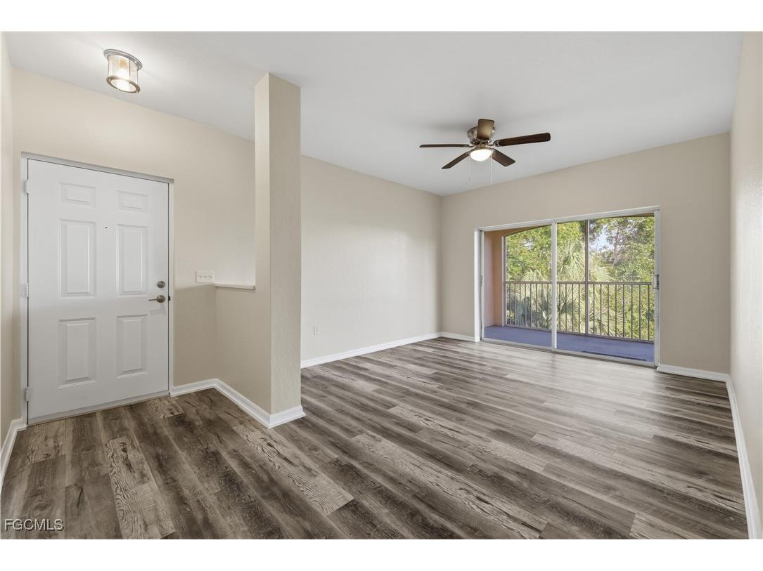 6321 Aragon Way #305 Fort Myers FL 33966 2025016899 image2