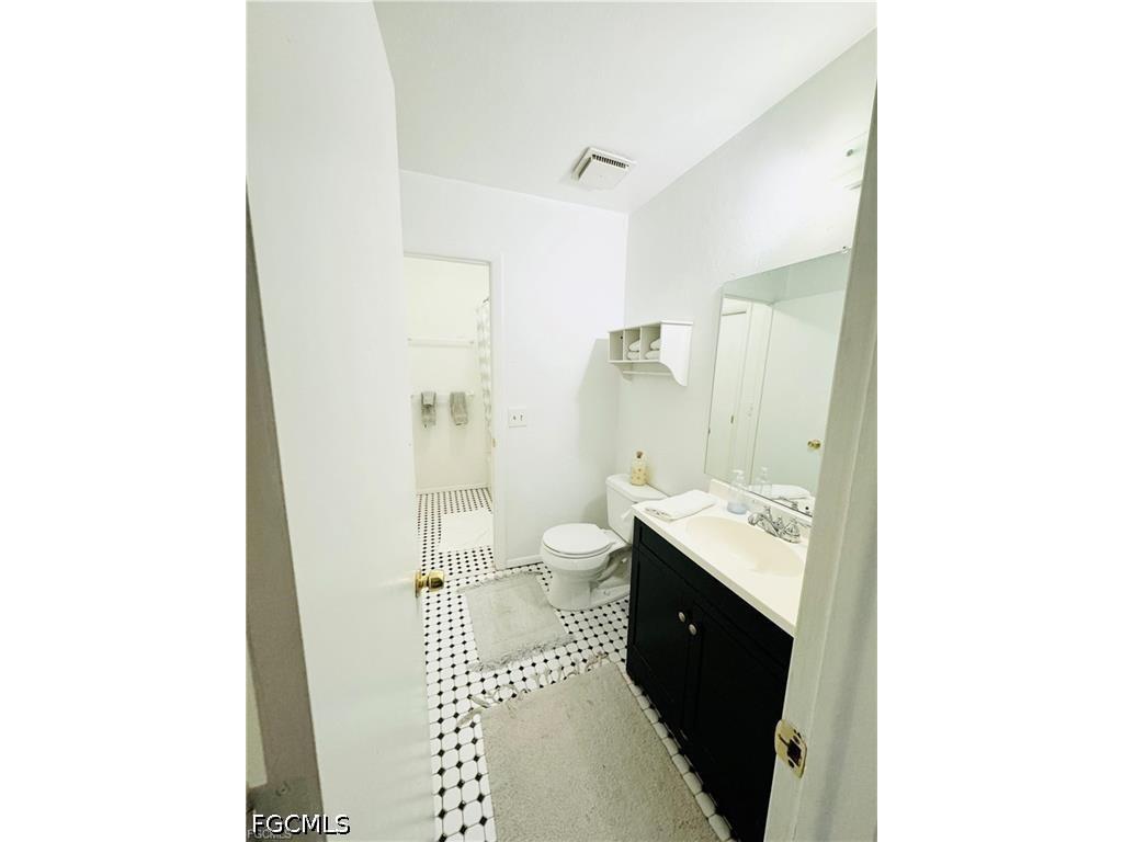 6324 Panther Lane #6 Fort Myers FL 33919 2026029503 image12