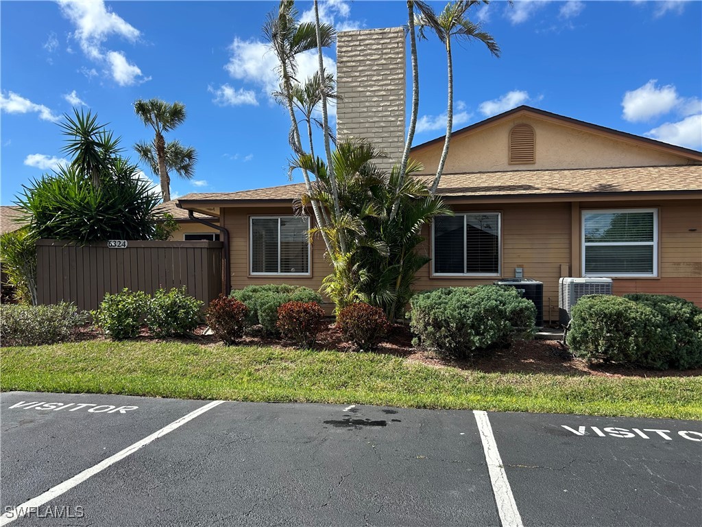 6324 Royal Woods Drive Fort Myers FL 33908 225017282 image1