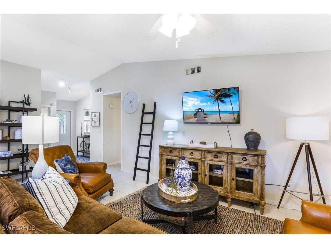 633 91st Avenue N Naples FL 34108 225069783 image6