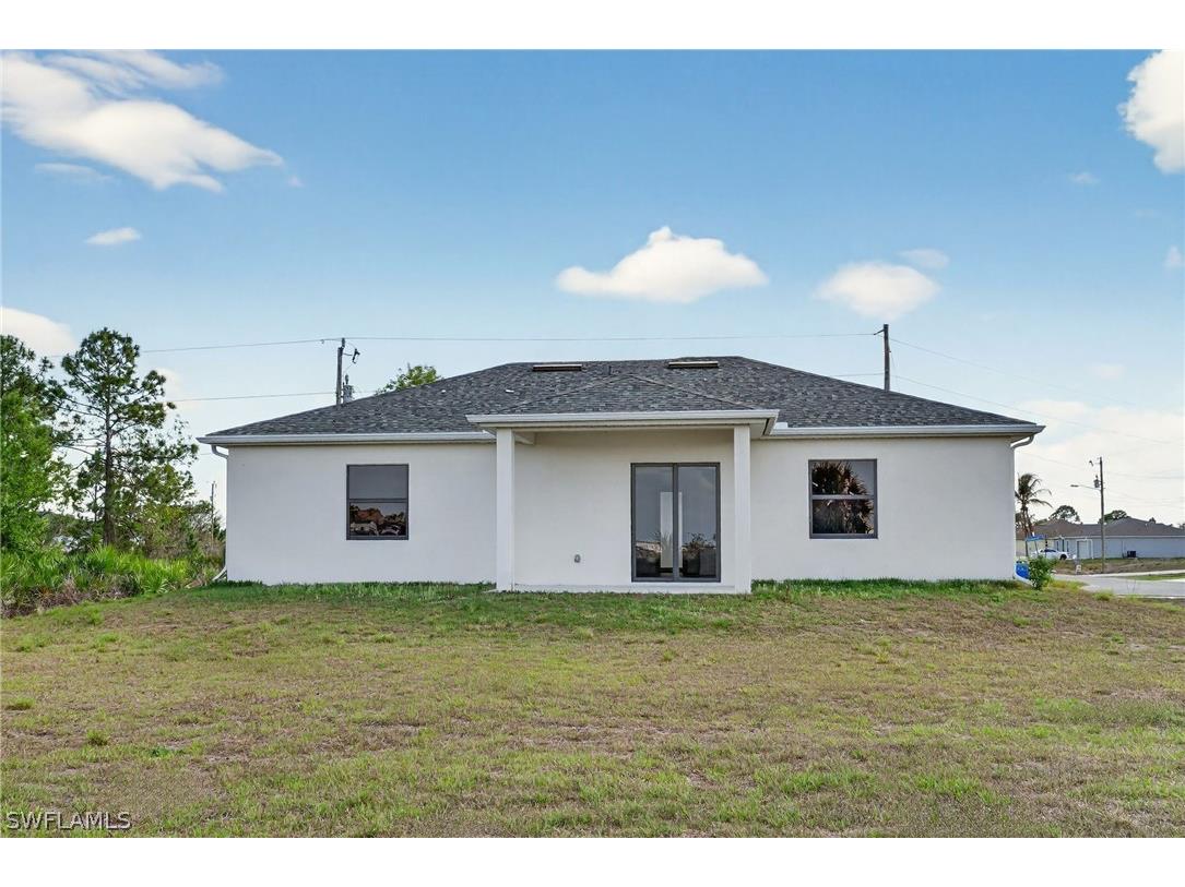 633 Cane Street E Lehigh Acres FL 33974 226010724 image3