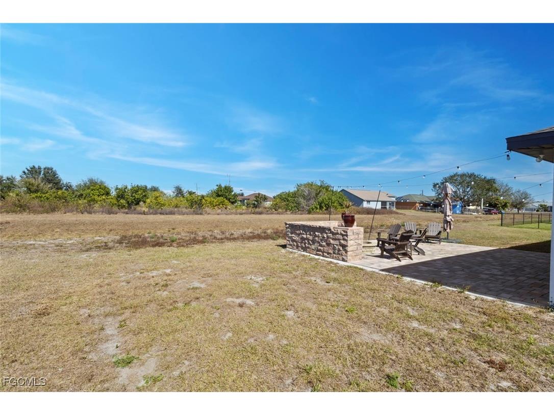 633 Carrillon Avenue S Lehigh Acres FL 33974 2026004518 image27
