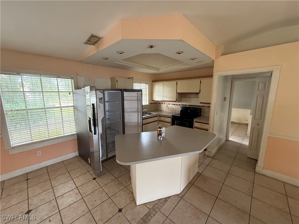 633 SW 10th Place Cape Coral FL 33991 225083013 image2