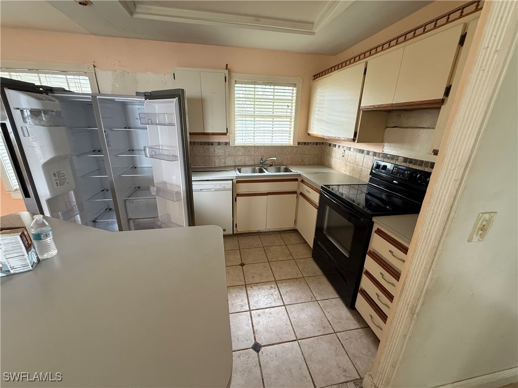 633 SW 10th Place Cape Coral FL 33991 225083013 image3