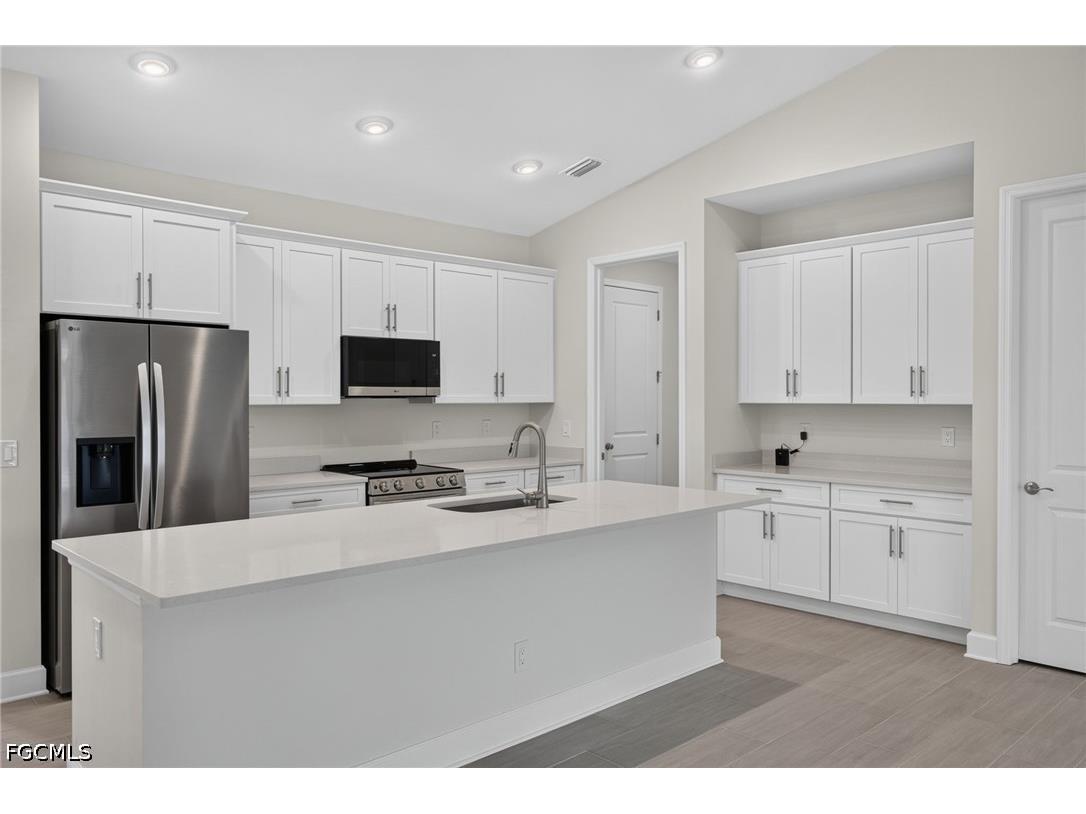 633 SW 13th Street Cape Coral FL 33991 2026026667 image9