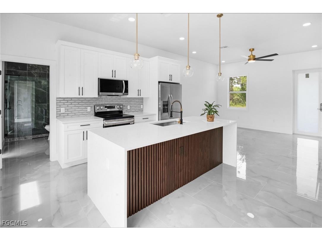 633 Wabasso Avenue S Lehigh Acres FL 33974 2026011115 image3