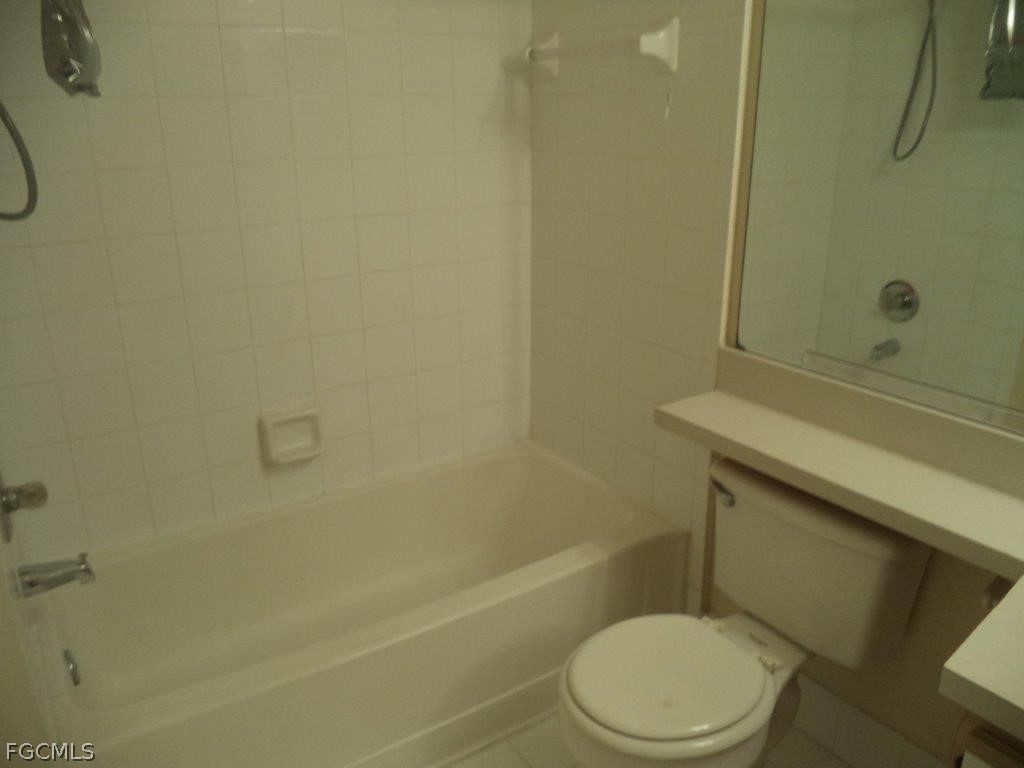 6330 Aragon Way #108 Fort Myers FL 33966 2026013439 image6