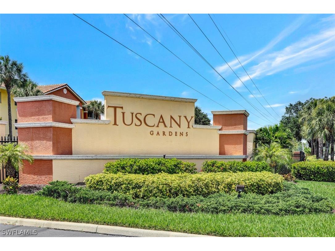 6330 Aragon Way #304 Fort Myers FL 33966 222087887 image1