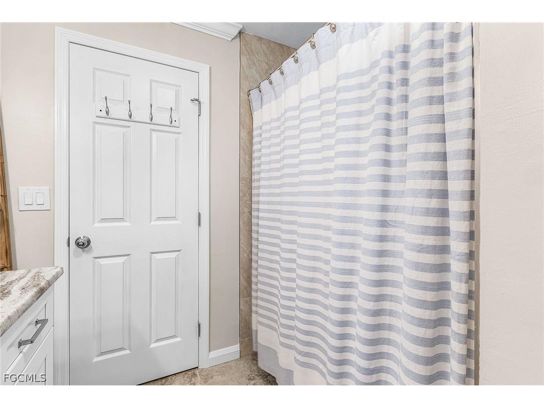 6331 Plumosa Avenue Fort Myers FL 33908 2026013934 image18