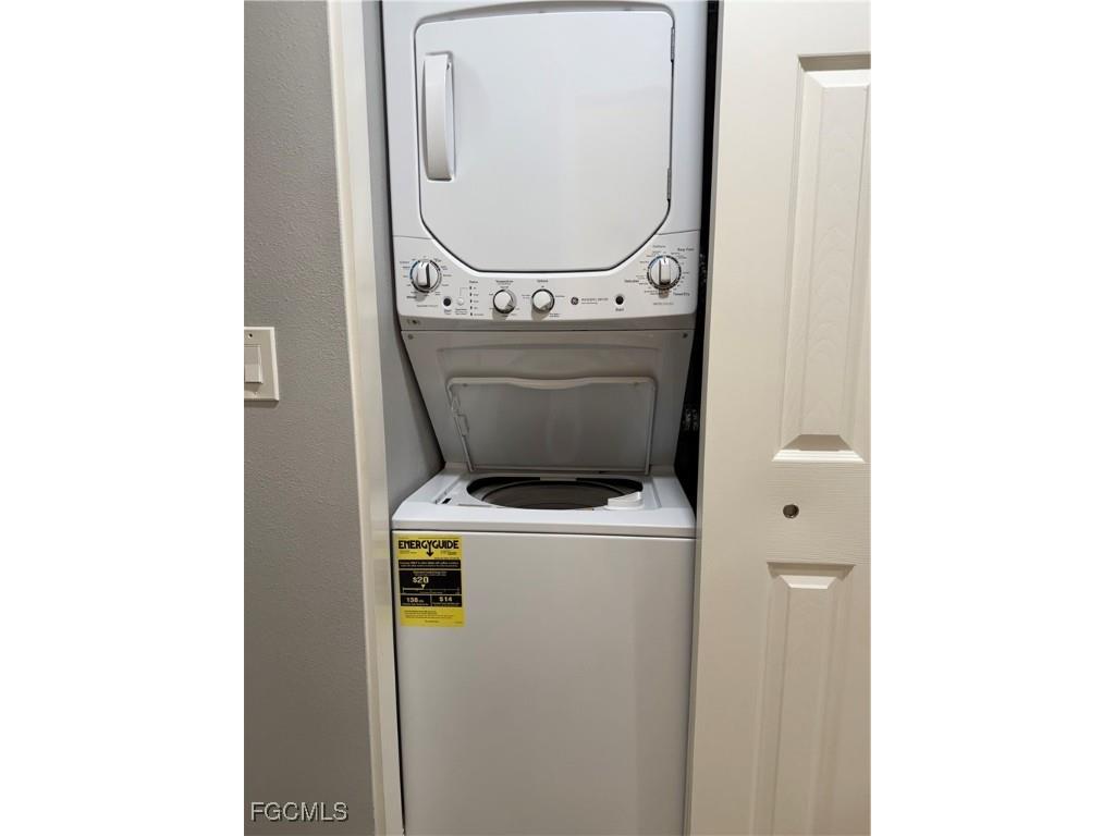 6331 Royal Woods Drive Fort Myers FL 33908 2025000059 image5