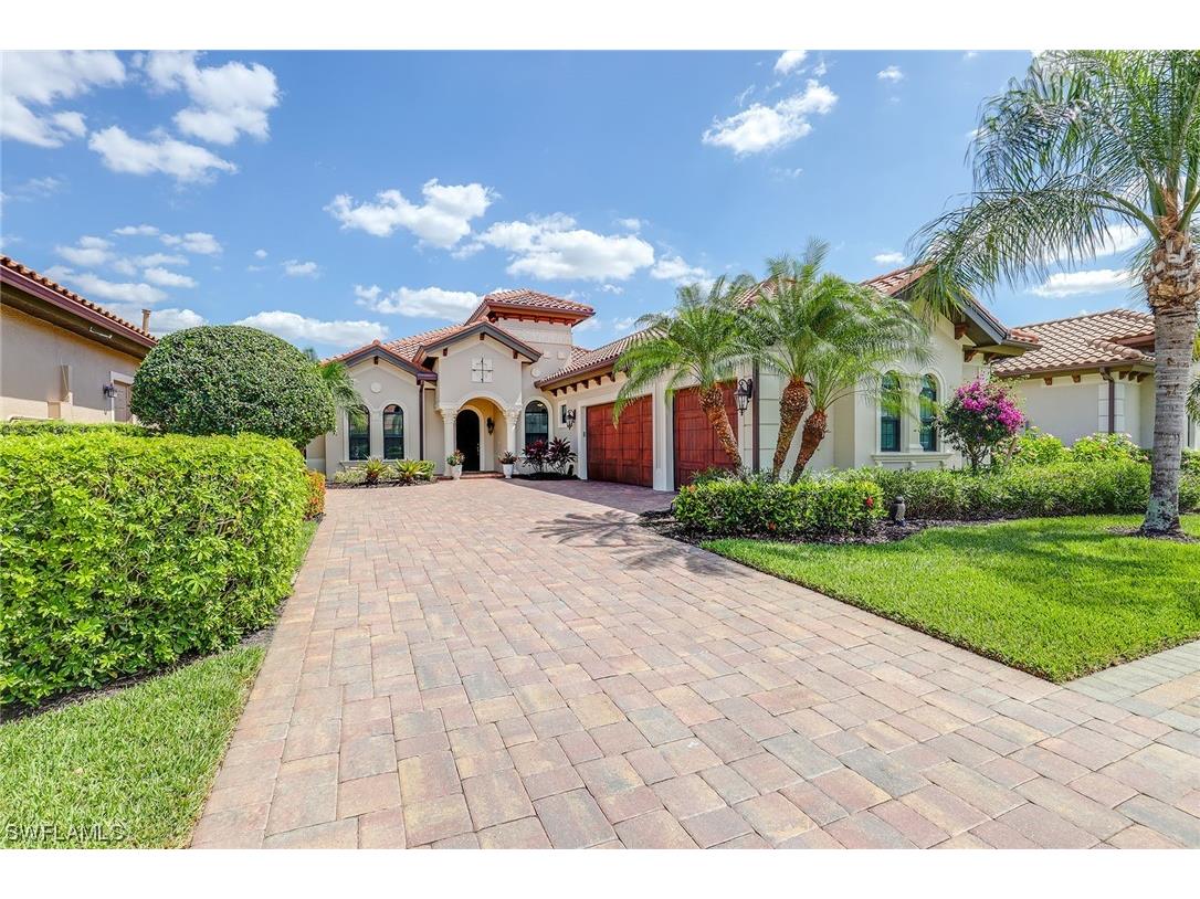 6332 Serano Way Naples FL 34113 223022748 image1