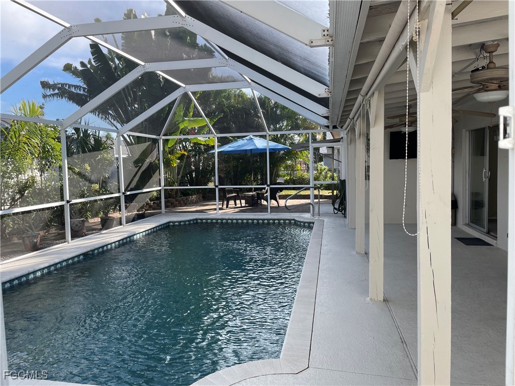 6335 Hofstra Court W Fort Myers FL 33919 2025014005 image2