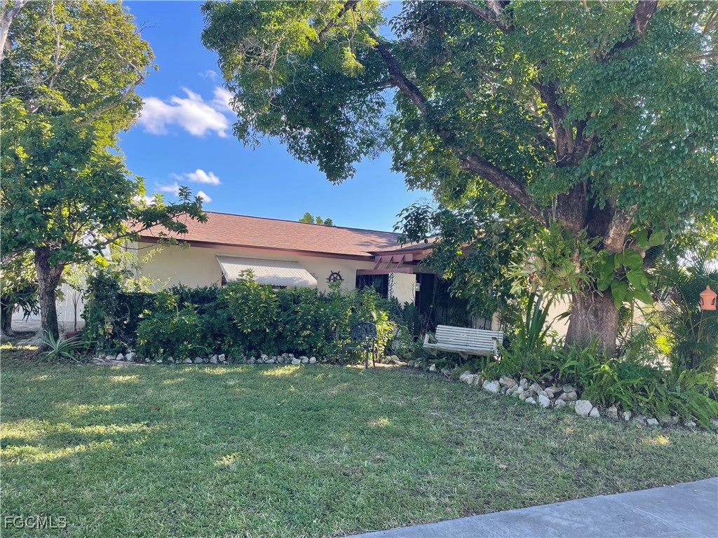 6335 Hofstra Court W Fort Myers FL 33919 2025014005 image3