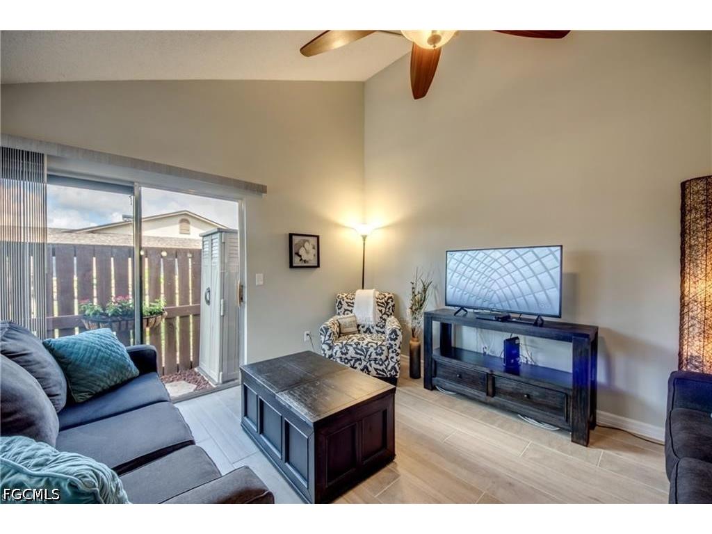 6337 Royal Woods Drive Fort Myers FL 33908 2026021331 image13