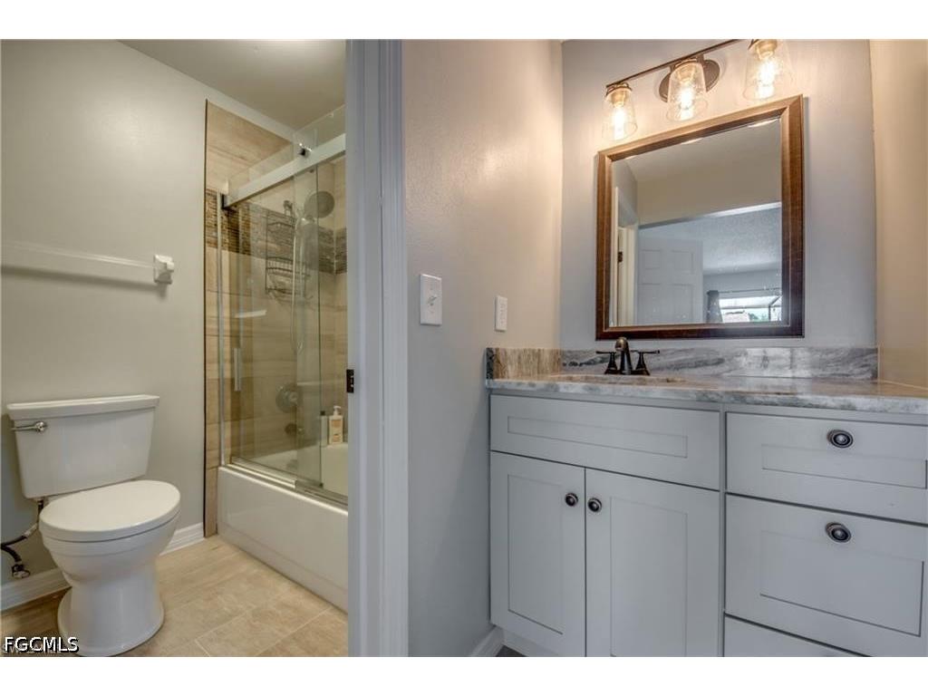 6337 Royal Woods Drive Fort Myers FL 33908 2026021331 image17