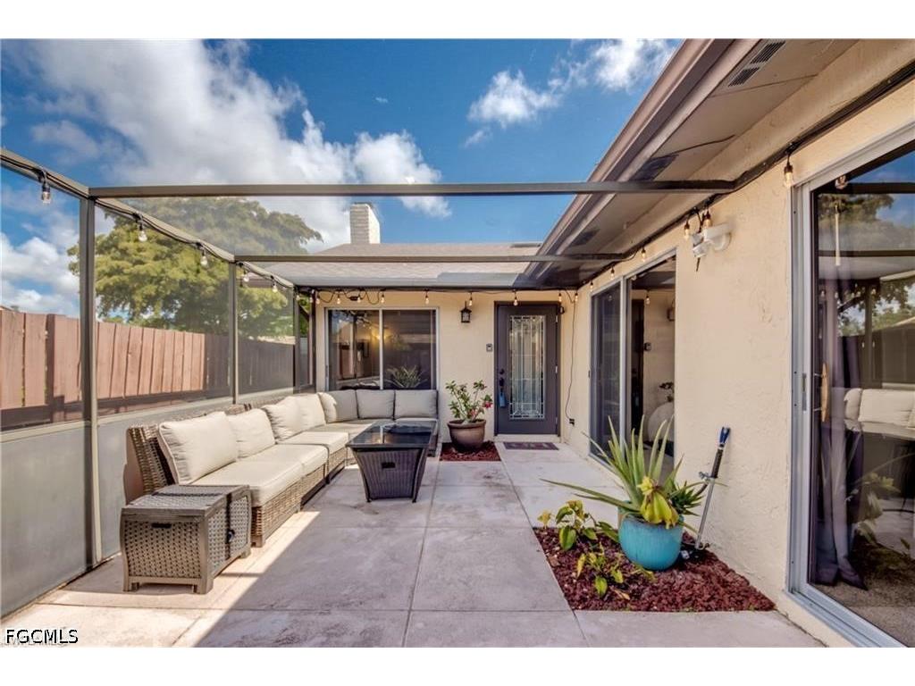 6337 Royal Woods Drive Fort Myers FL 33908 2026021331 image24