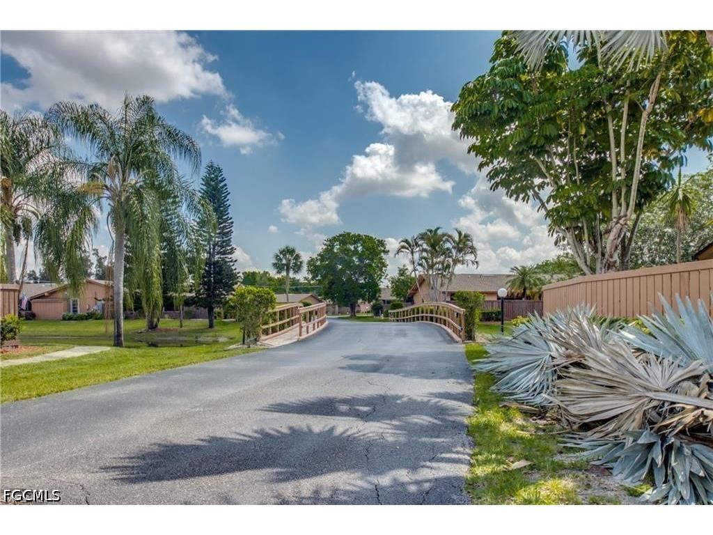 6337 Royal Woods Drive Fort Myers FL 33908 2026021331 image34