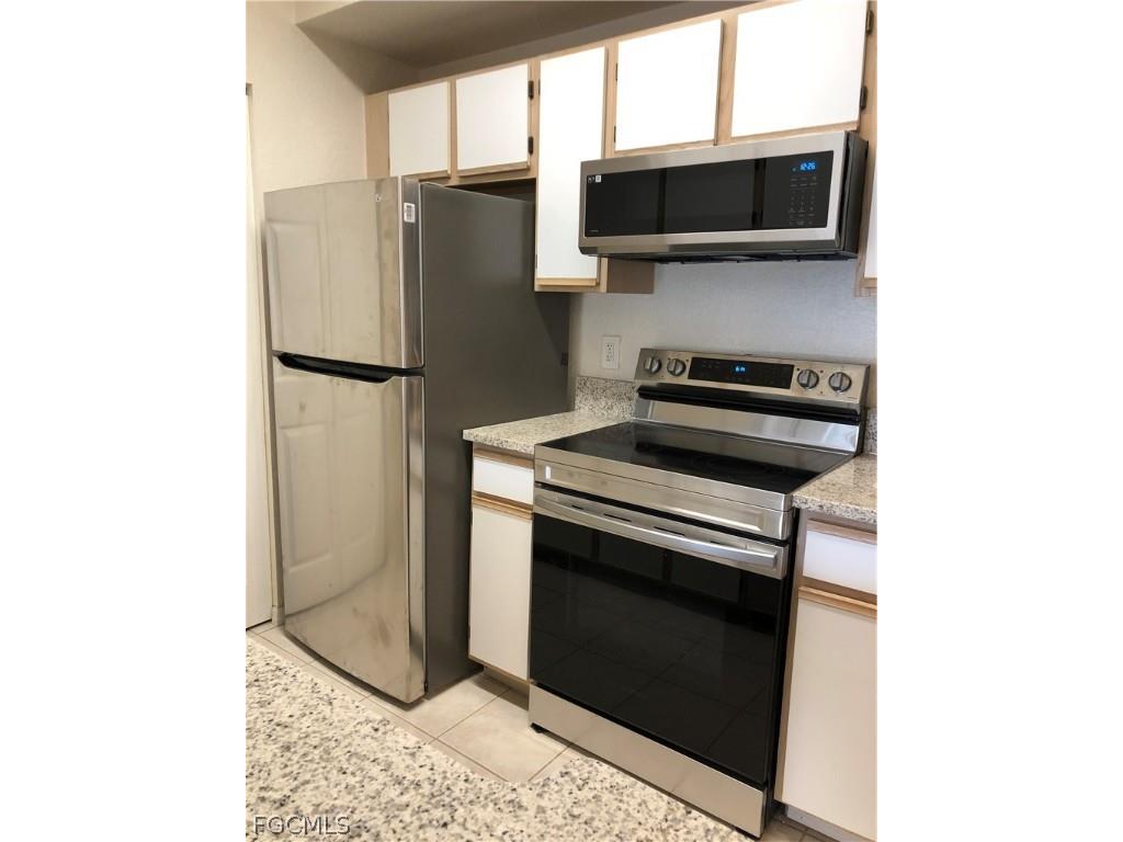 6341 Aragon Way #303 Fort Myers FL 33966 2026005227 image8
