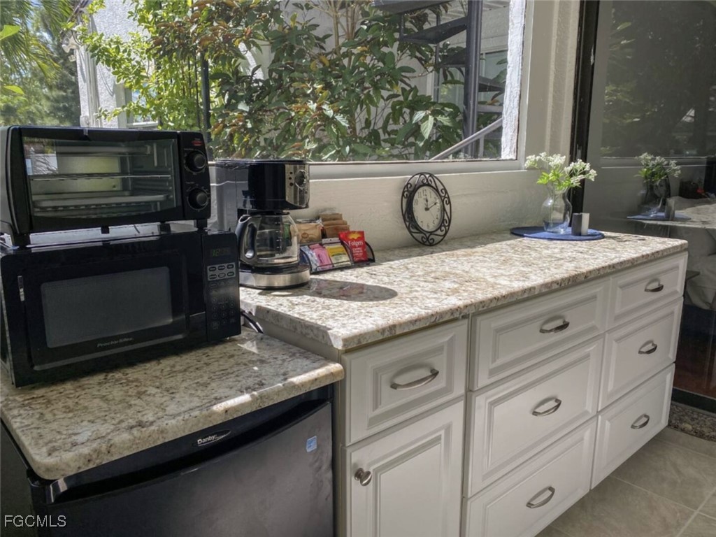 6343 Mark Lane Fort Myers FL 33966 2025020378 image34