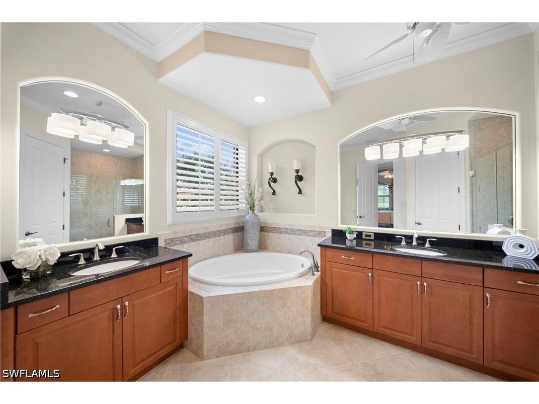 6347 Serano Way Naples FL 34113 226020782 image19