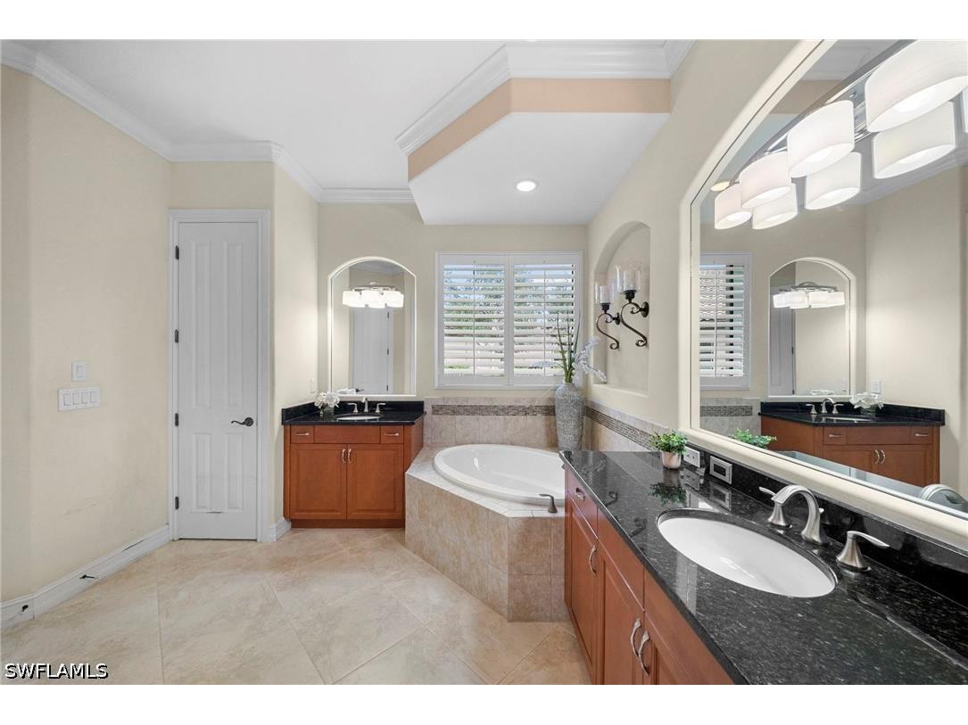 6347 Serano Way Naples FL 34113 226020782 image22