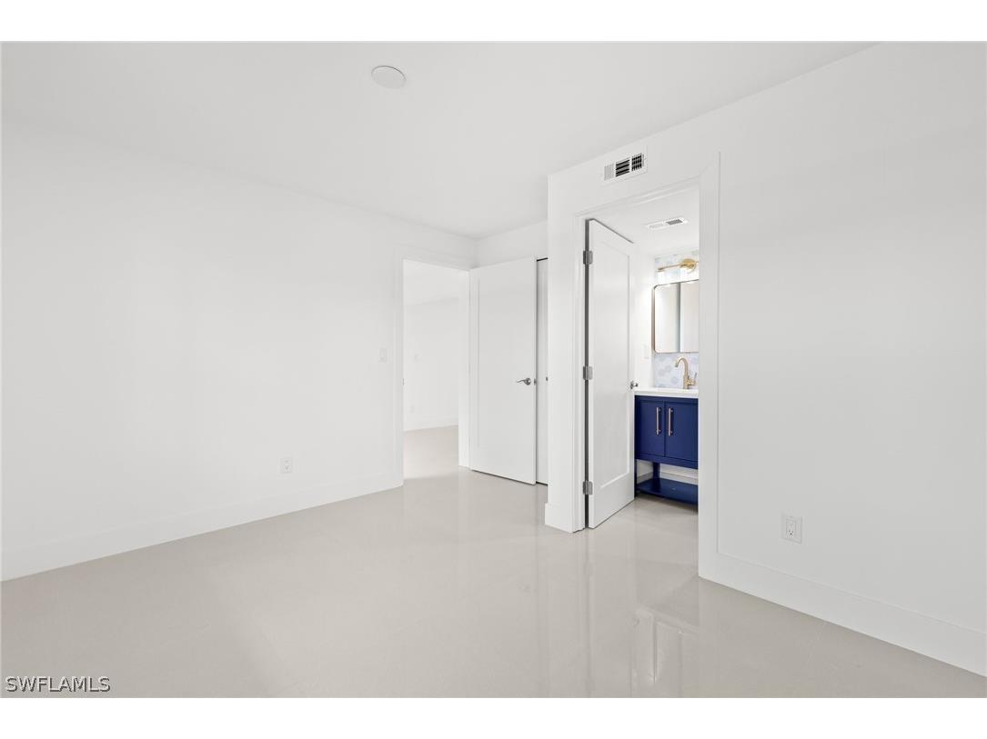 635 12th Avenue S #635 Naples FL 34102 224031099 image24