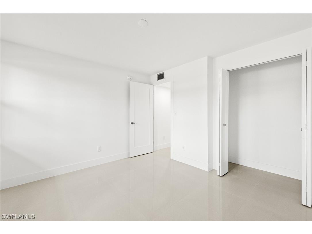 635 12th Avenue S #635 Naples FL 34102 224031099 image25