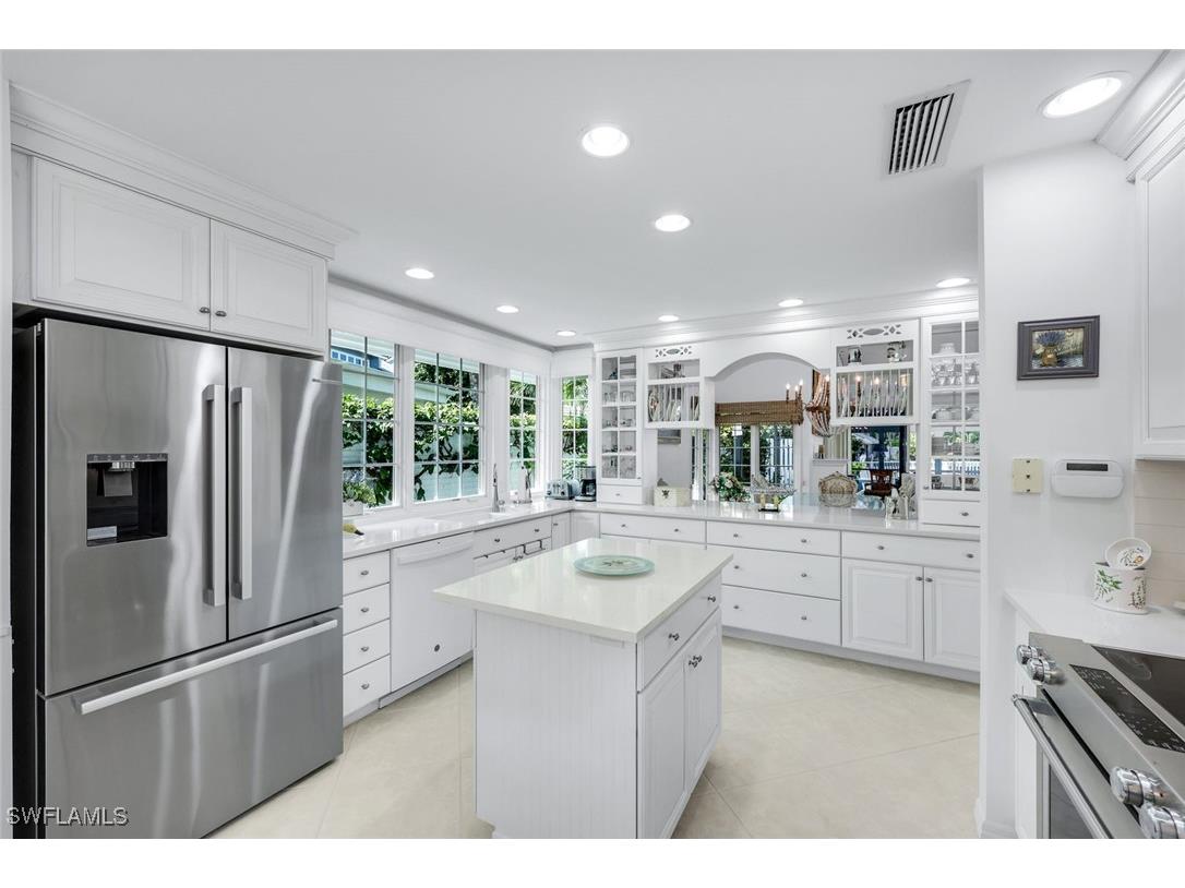 635 Bridgeway Lane Naples FL 34108 225075666 image16