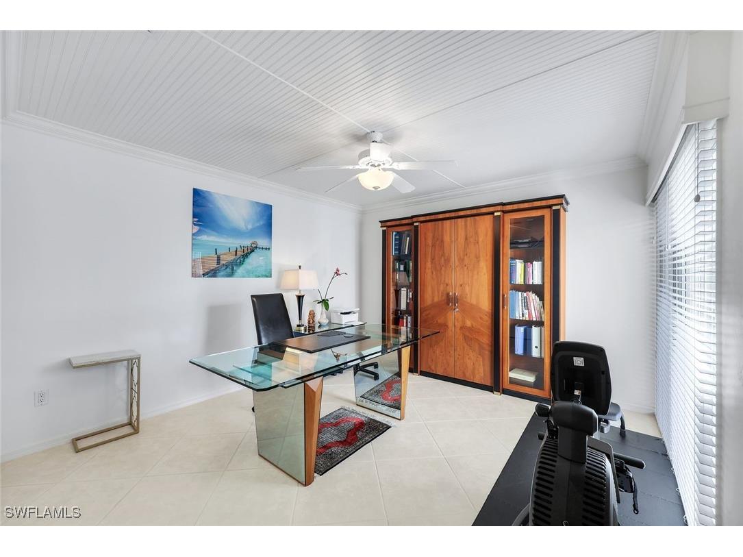 635 Bridgeway Lane Naples FL 34108 225075666 image26