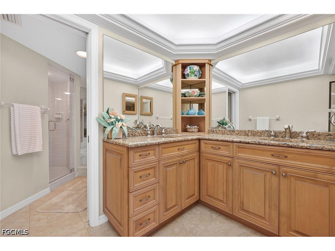 635 E Gulf Drive #A202 Sanibel FL 33957 2026016537 image23