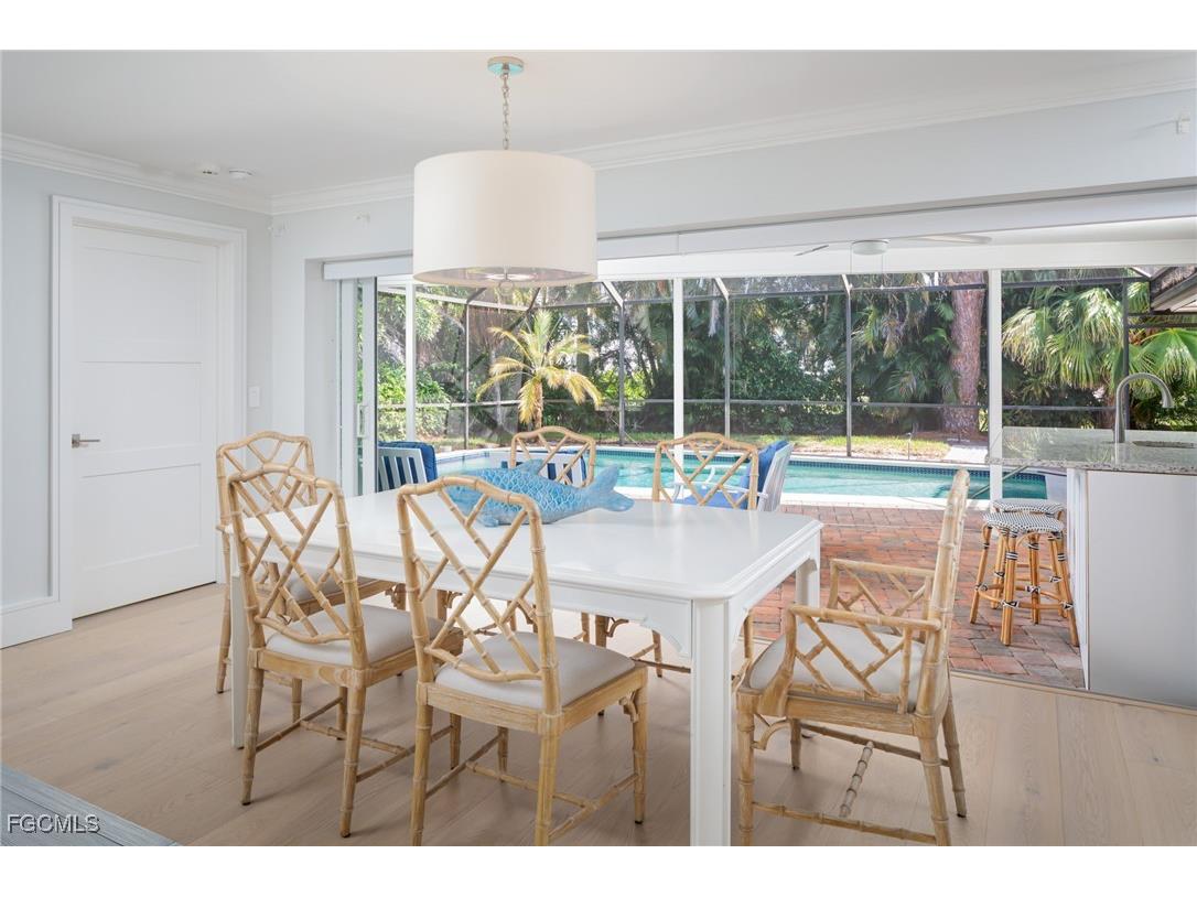 635 Fountainhead Lane Naples FL 34103 2025025260 image10