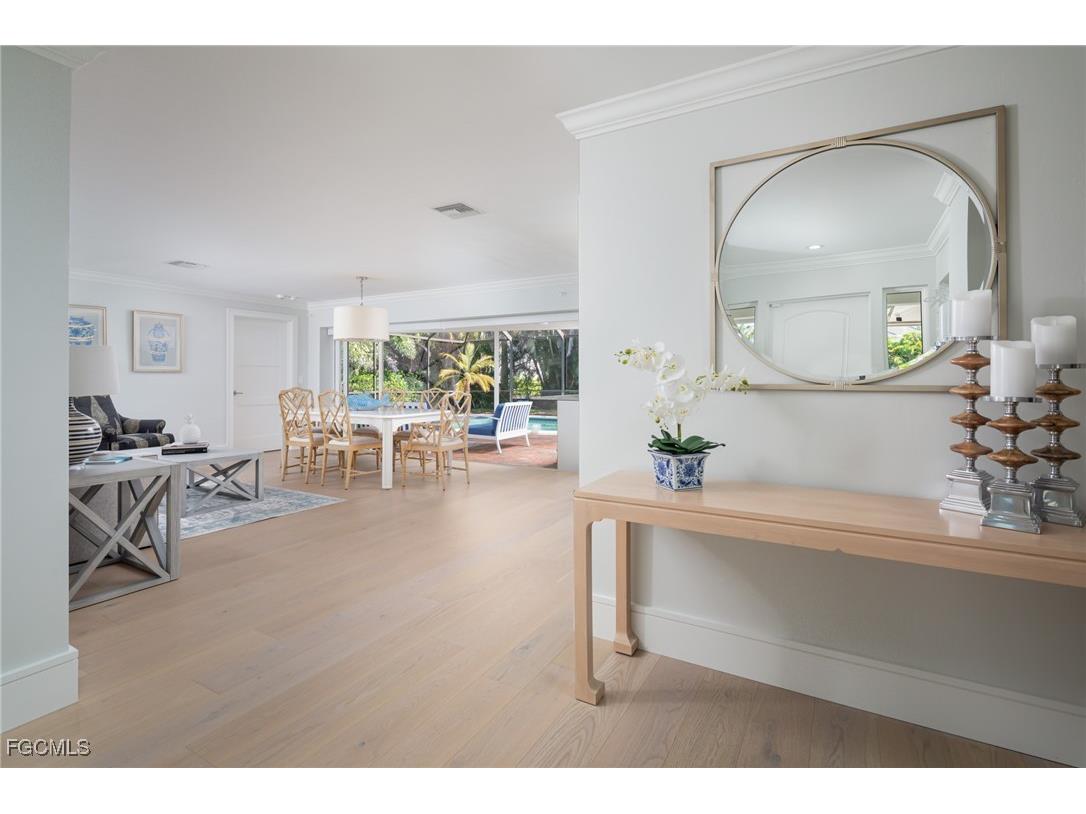 635 Fountainhead Lane Naples FL 34103 2025025260 image14