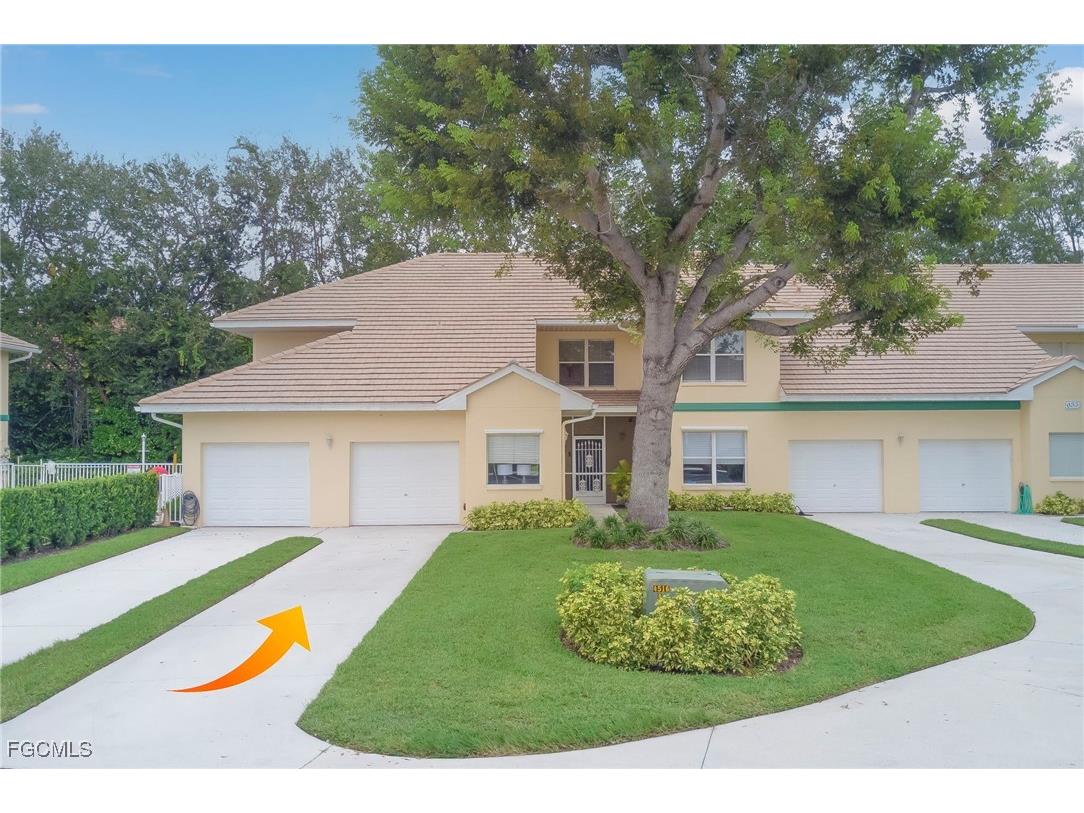 635 Mardel Court #204 Naples FL 34104 2025014664 image1