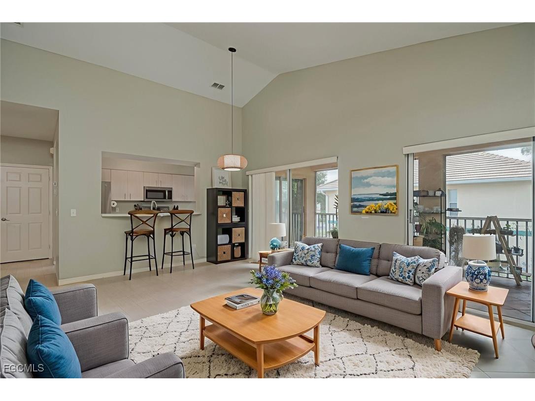 635 Mardel Court #204 Naples FL 34104 2025014664 image3