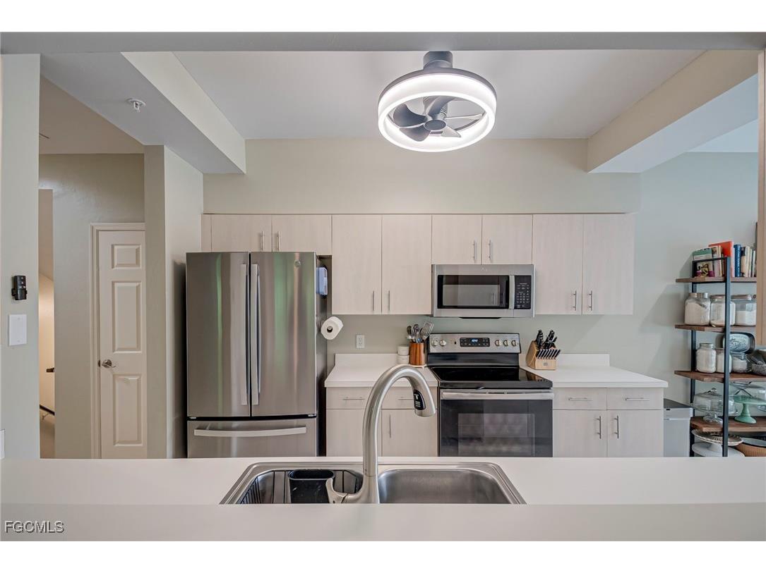 635 Mardel Court #204 Naples FL 34104 2025014664 image8