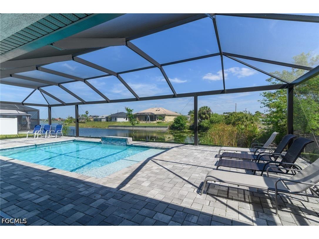 635 NE 7th Terrace Cape Coral FL 33909 2026017263 image27