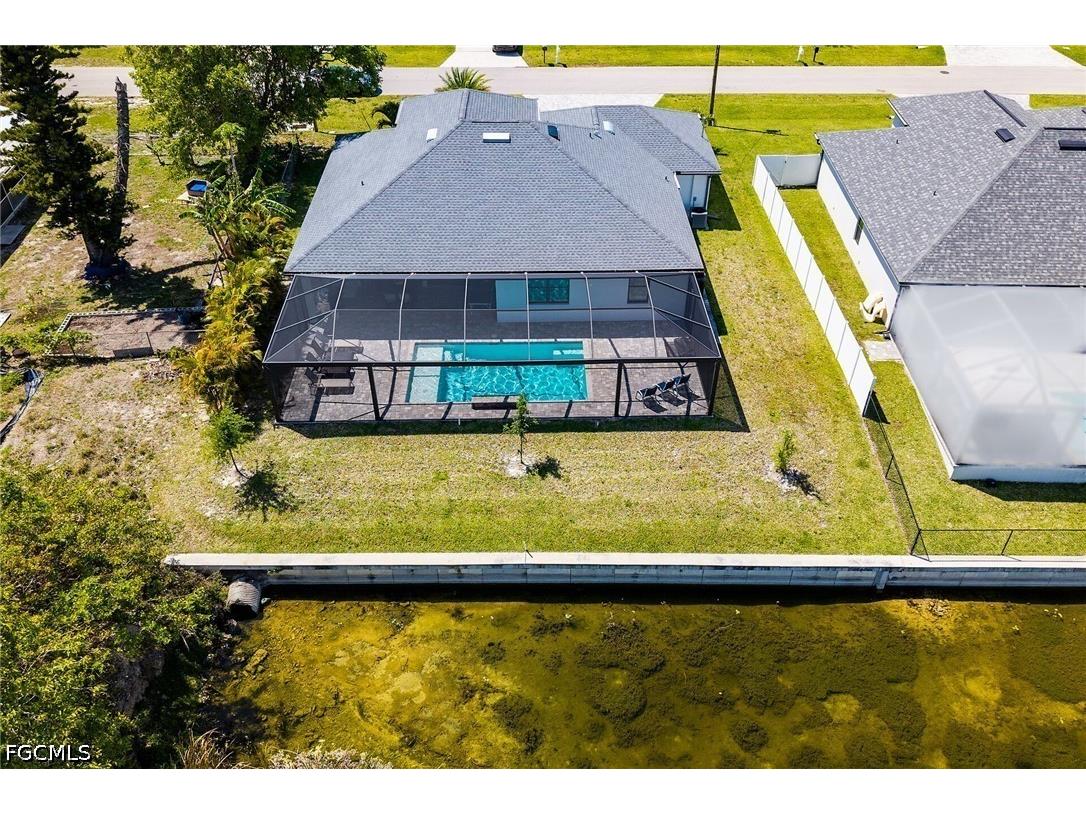 635 NE 7th Terrace Cape Coral FL 33909 2026017263 image30